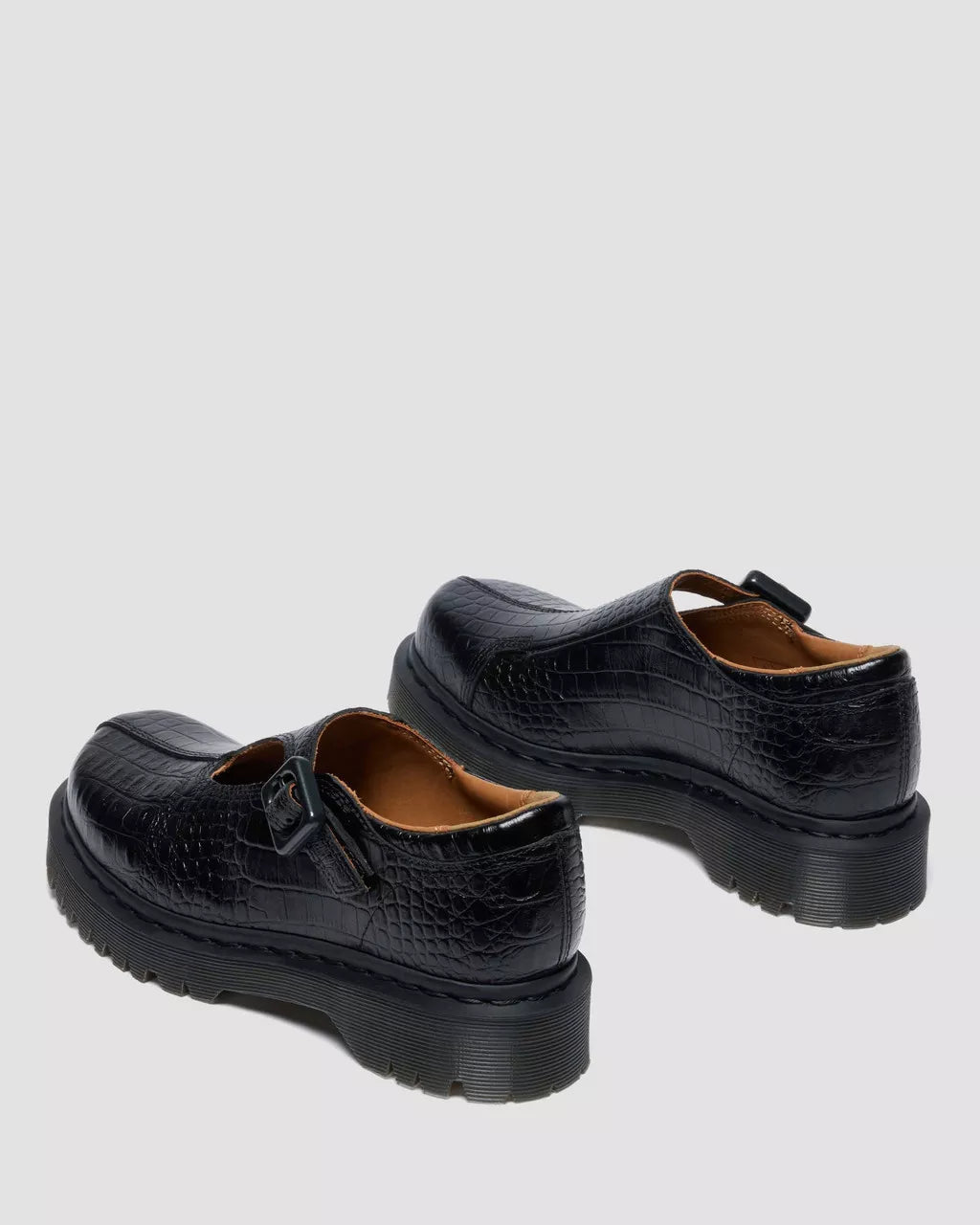dr martens W