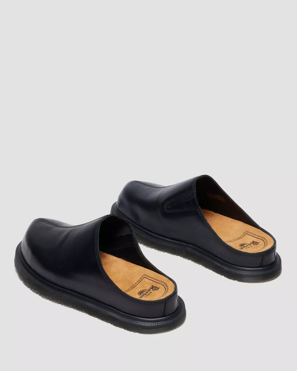 dr marten. san mule black