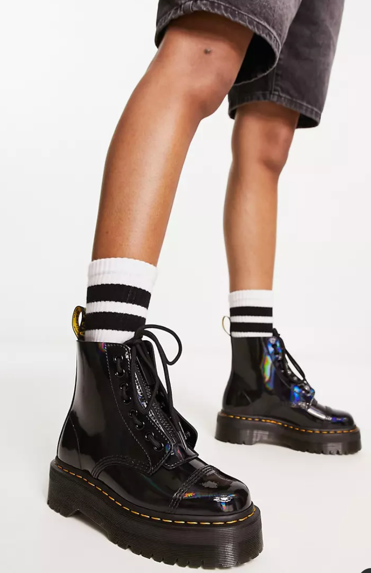 Dr. Martens Sinclair Black Rainbow