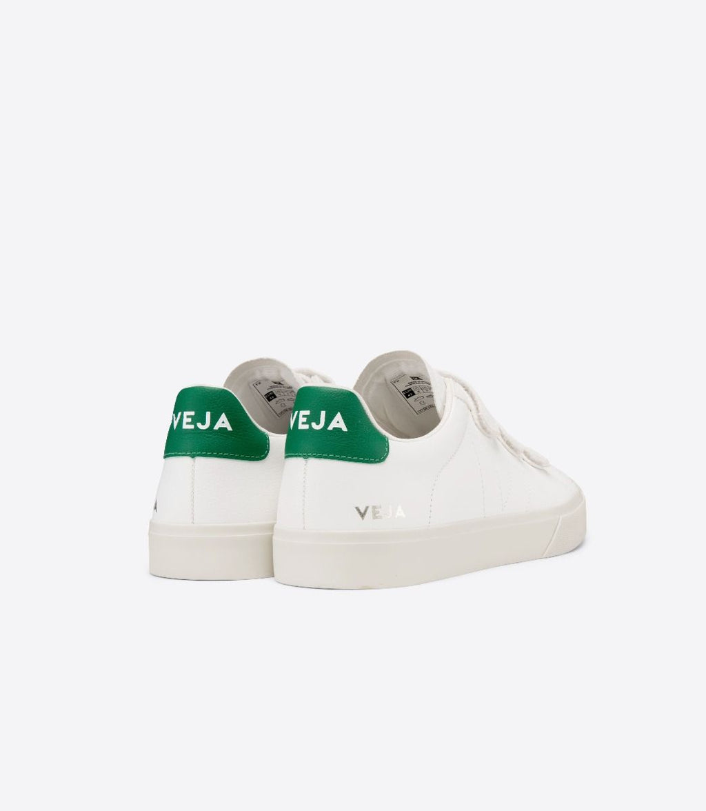 Veja Recife Chromefree White Emeraude