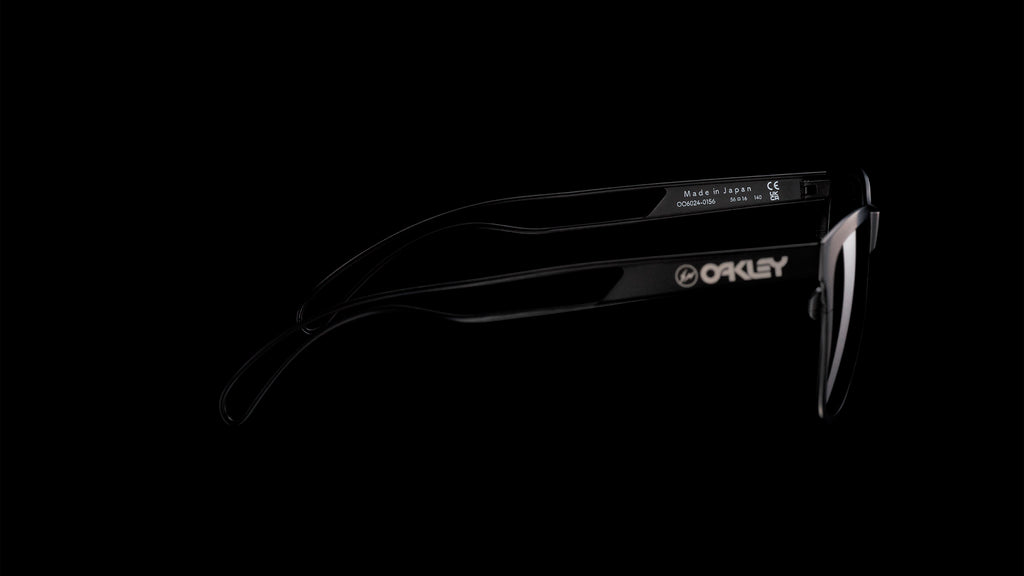 OAKLEY X FRAGMENT Frogskins (Bundle)