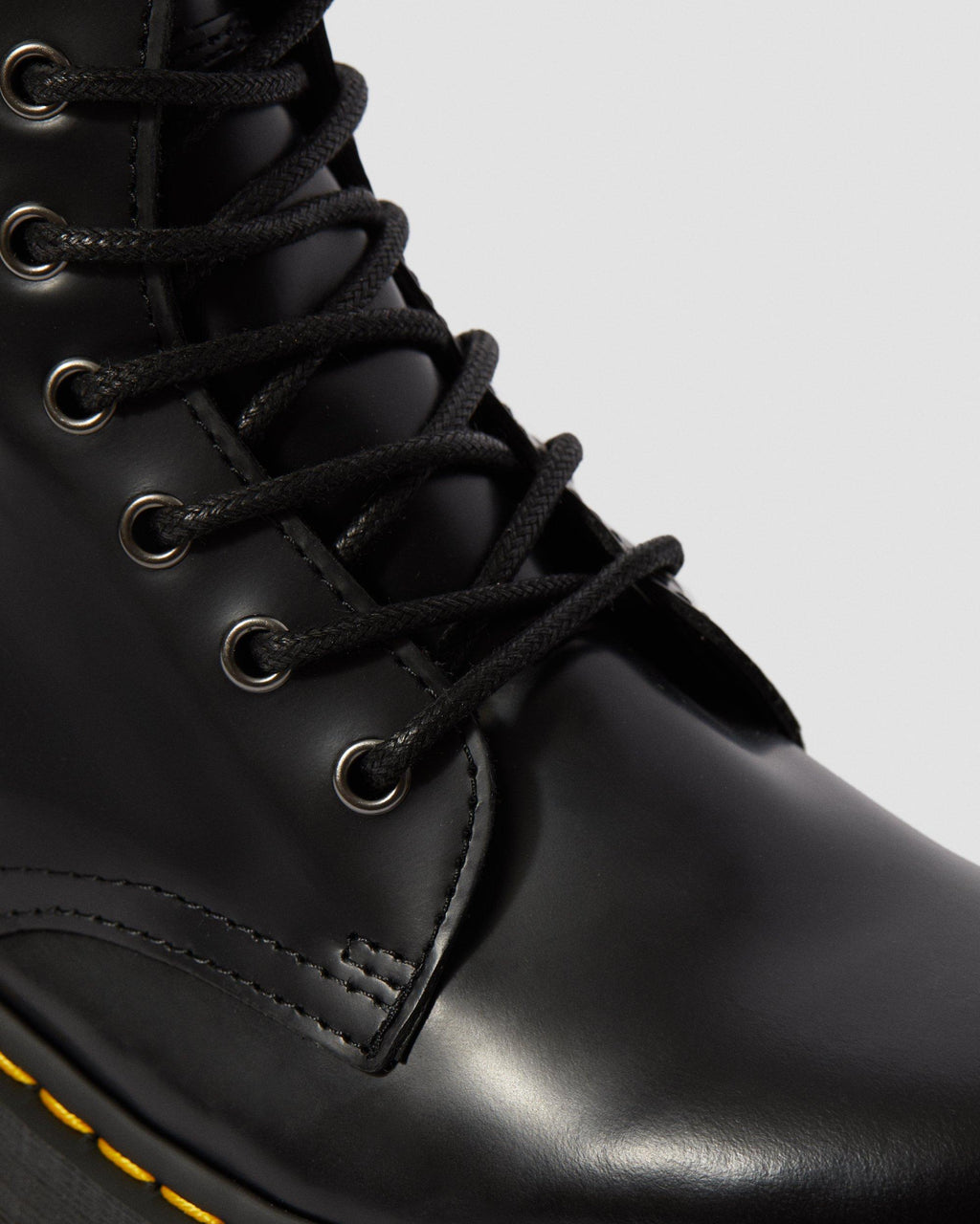 Dr. Martens Jadon