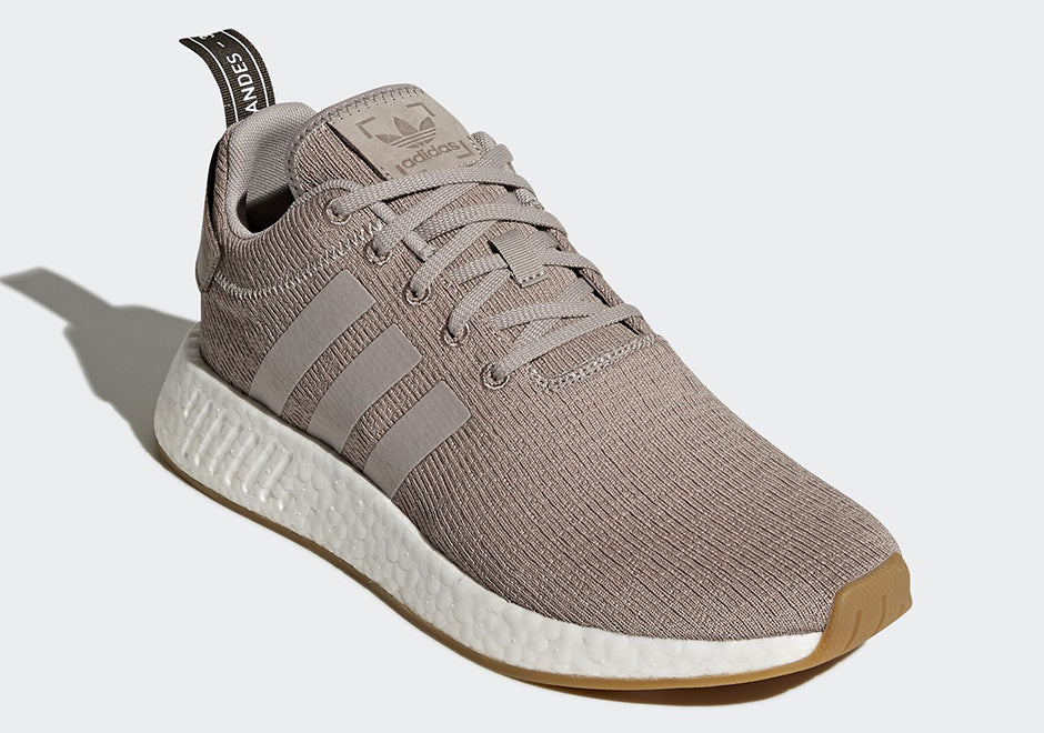 Adidas NMD R2