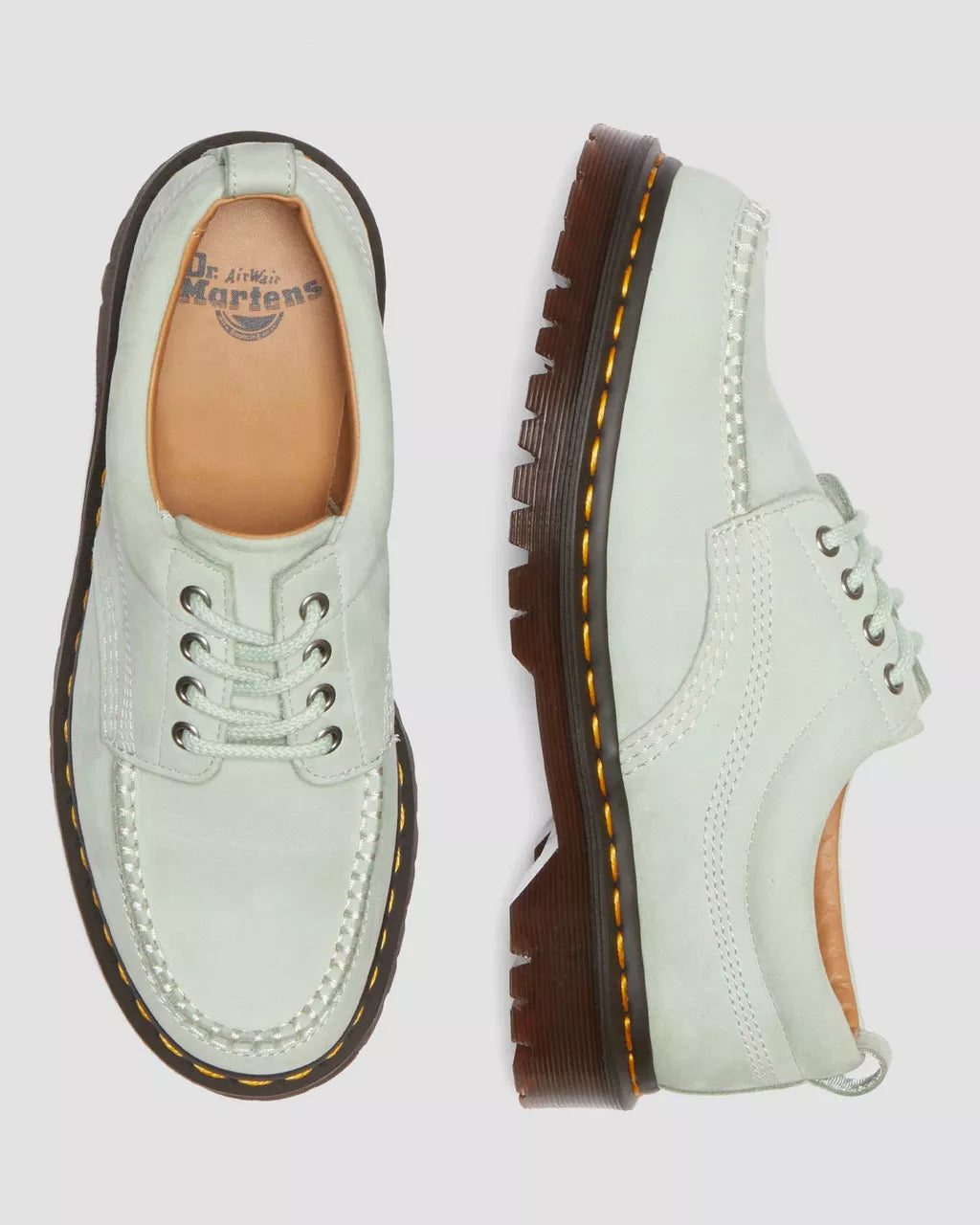 dr.martens Lowell