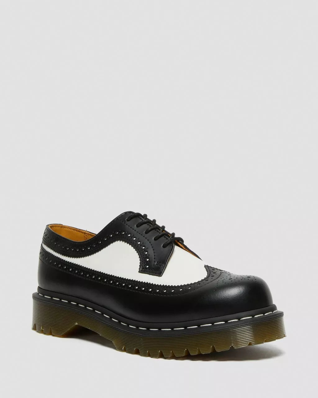 DR. MARTEN 3989 BEX SMOOTH LEATHER BROGUE SHOES