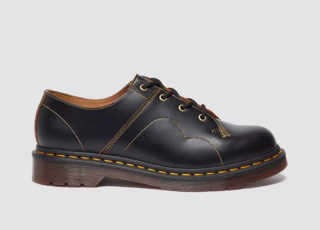 Dr.martens church smooth shoe