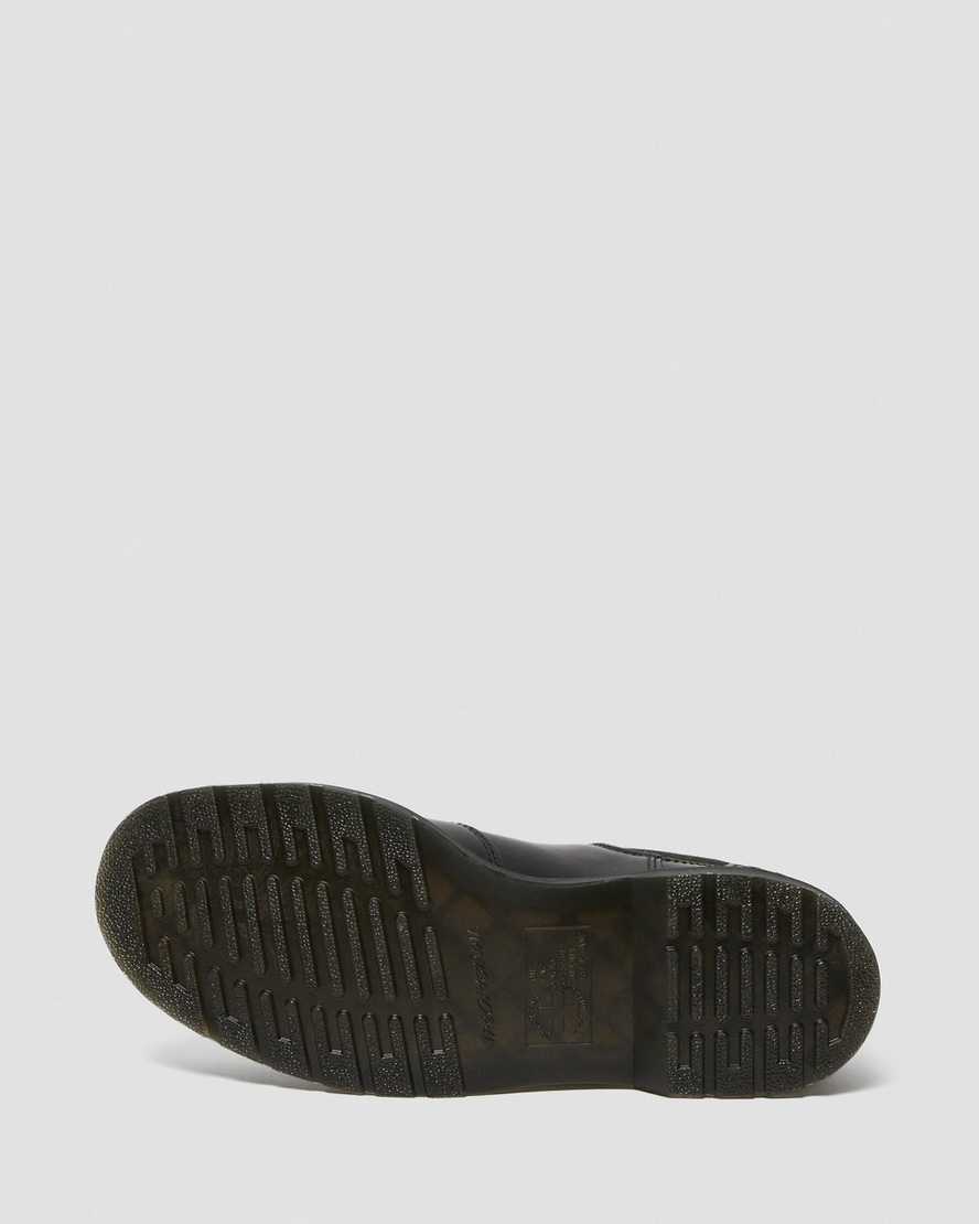 Dr. Martens 2976 White Stitch
