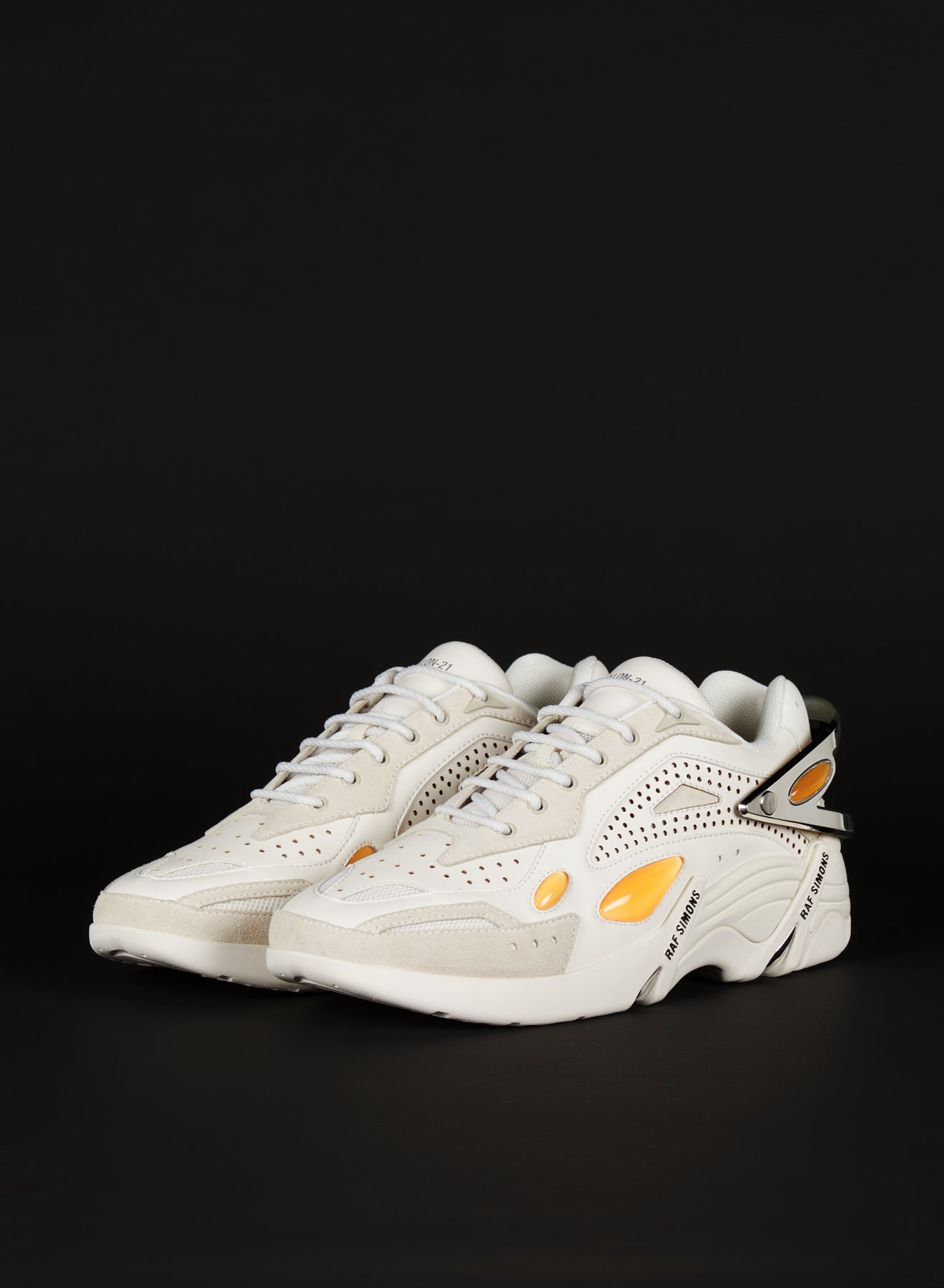 Raf Simons (RUNNER) Cylon-21 White Alyssum