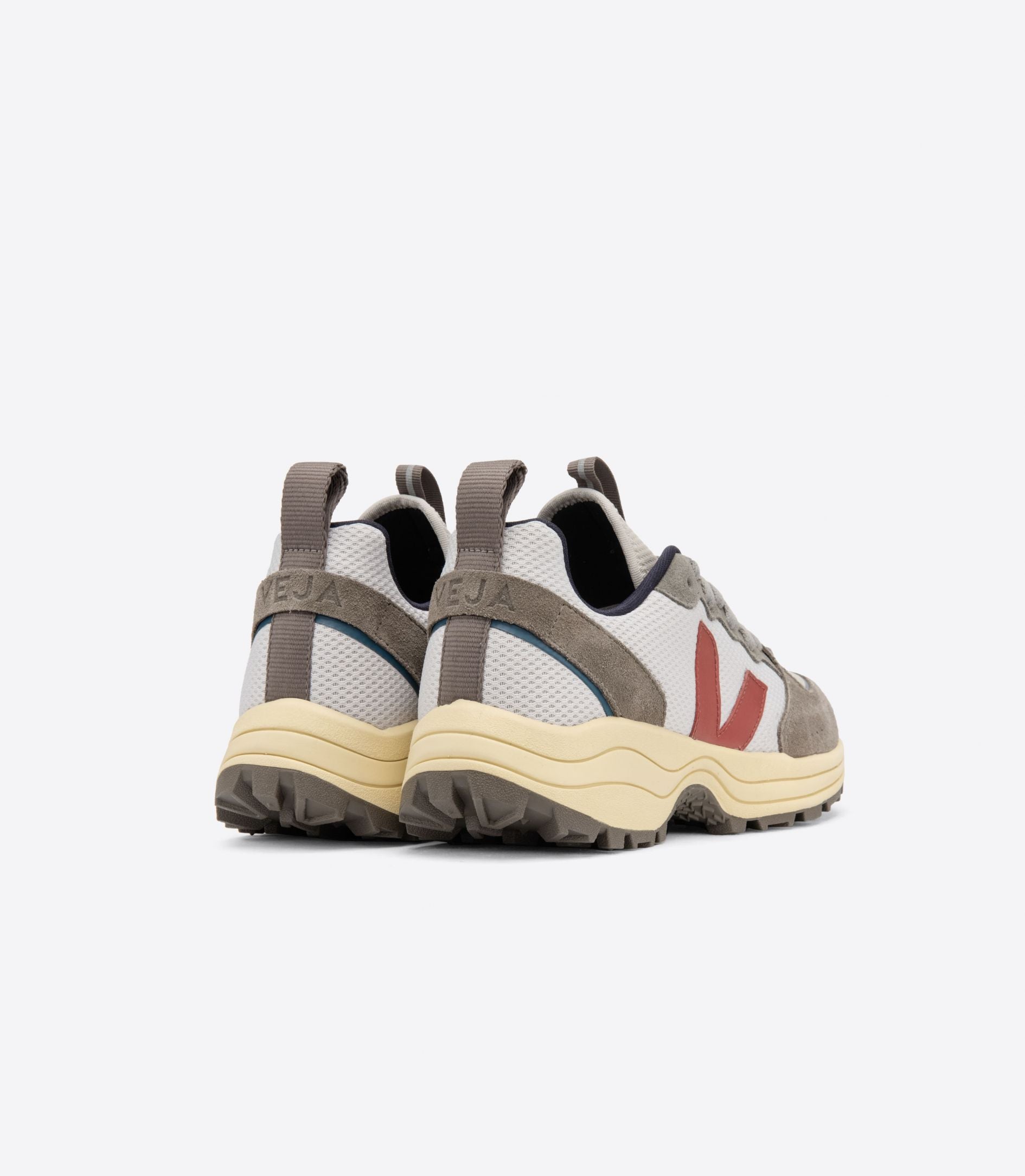 Veja Venturi Alveomesh Multico Grey Rouille