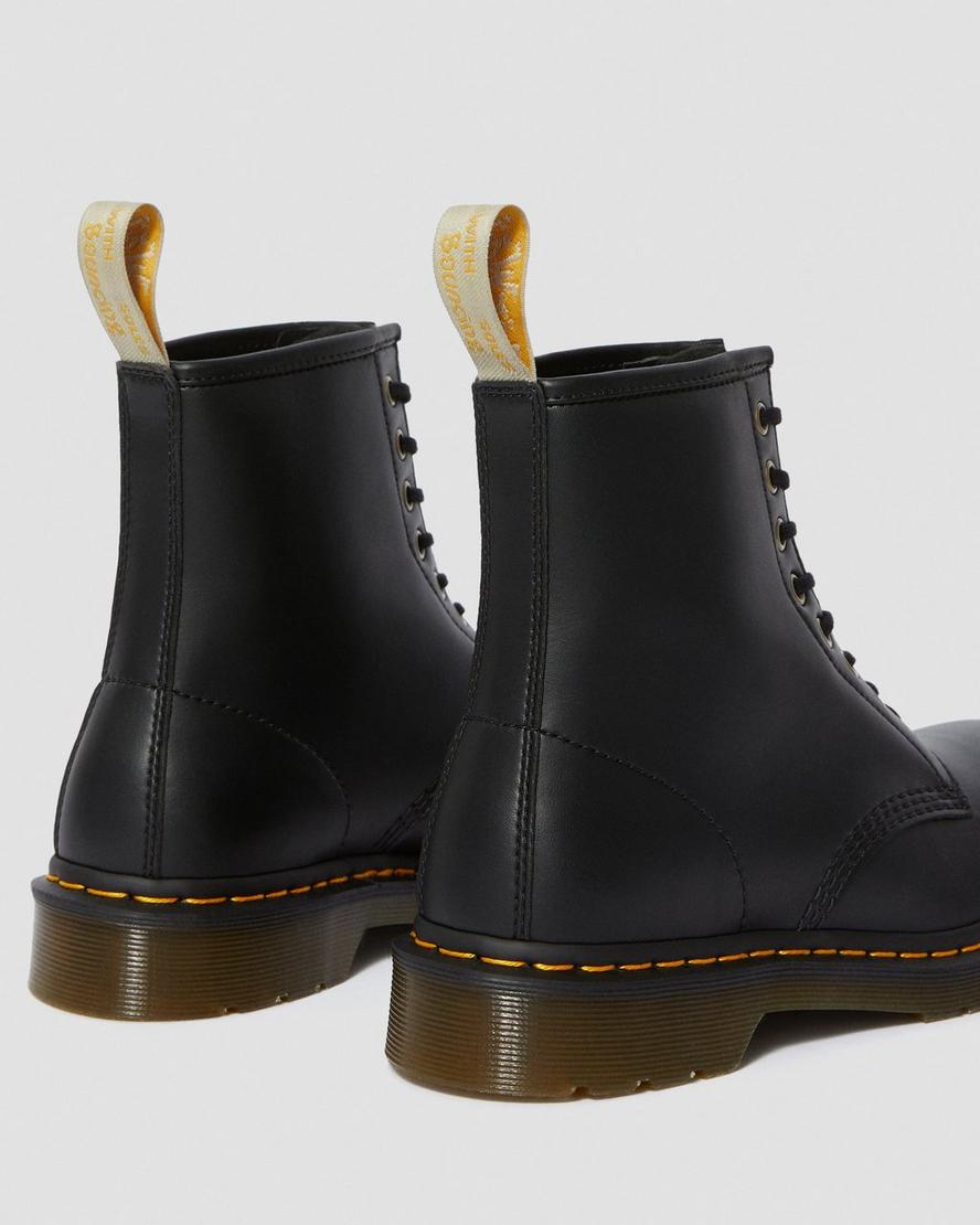Dr. Martens Vegan 1460