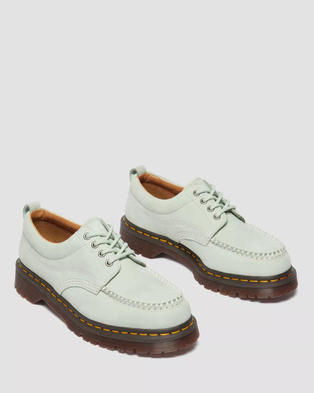 dr.martens Lowell