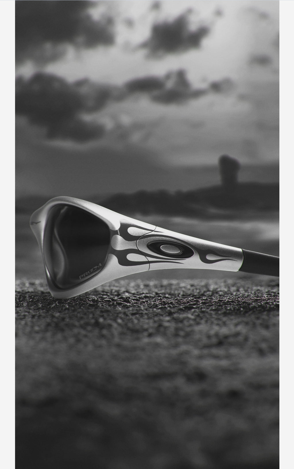 Oakley MUZM straight jacket