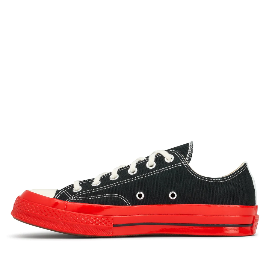 PLAY Comme des Garçons x Converse Chuck 70 Low Top (Red Sole)