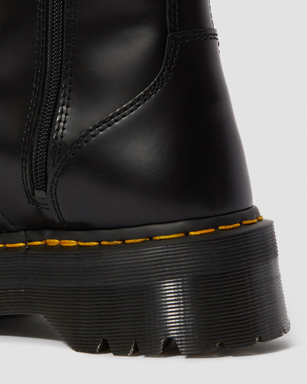 Dr. Martens Jadon