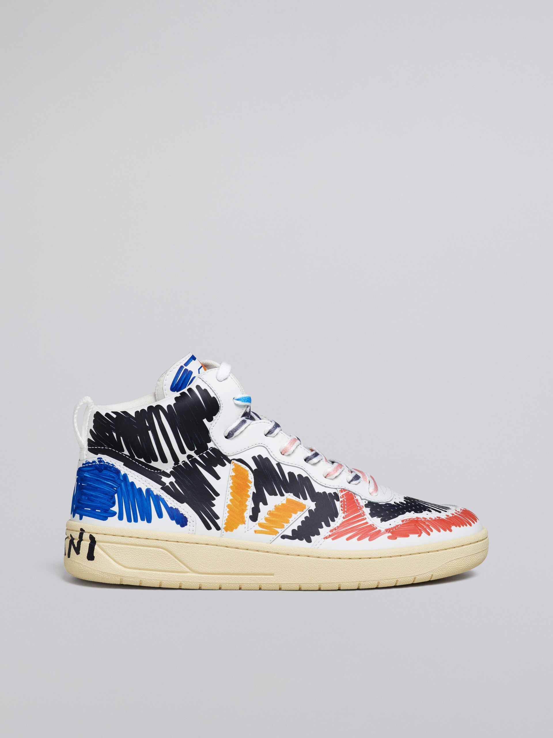 Veja x Marni V-15 Leather Black