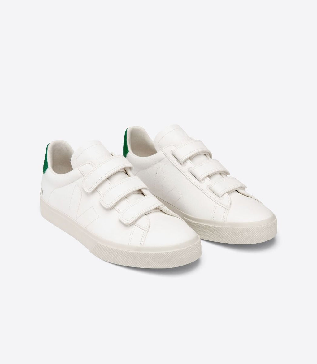Veja Recife Chromefree White Emeraude