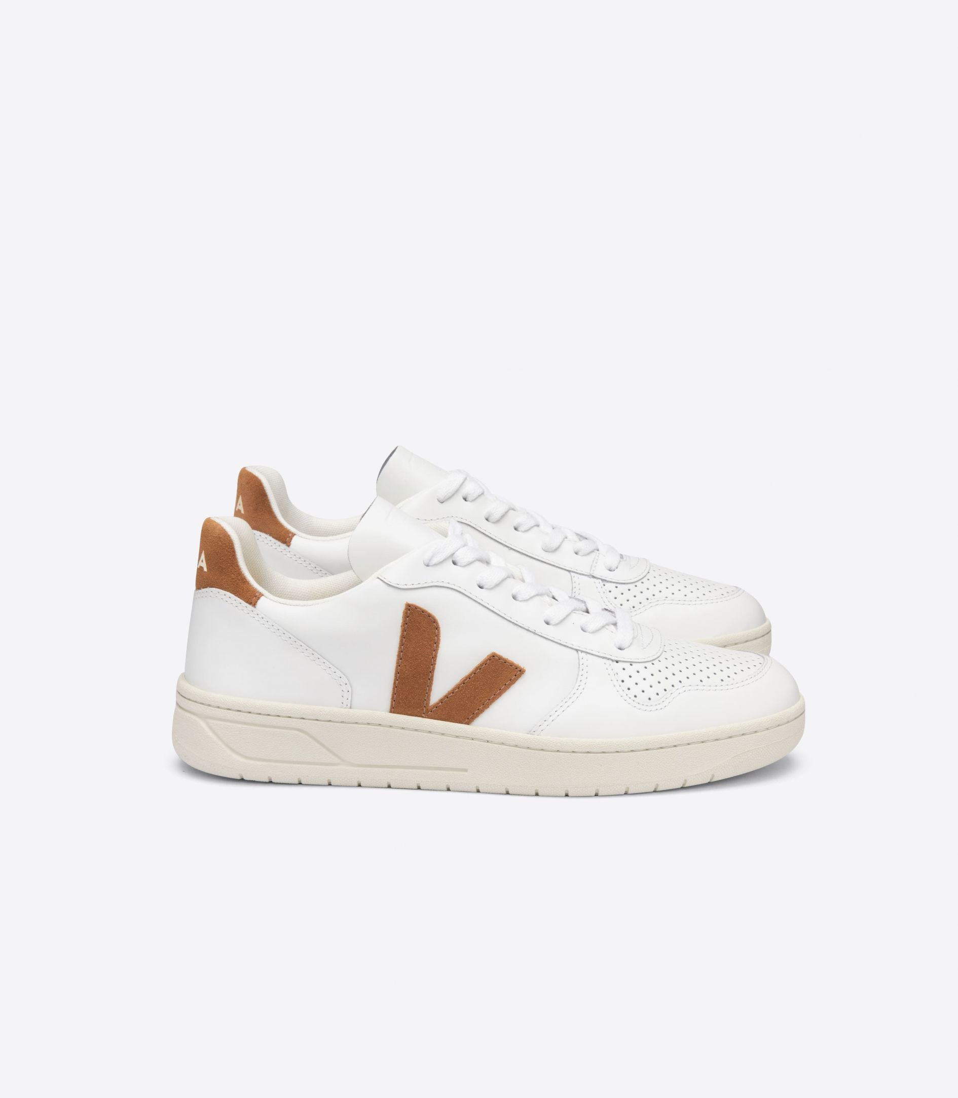 Veja V-10 Leather White Camel