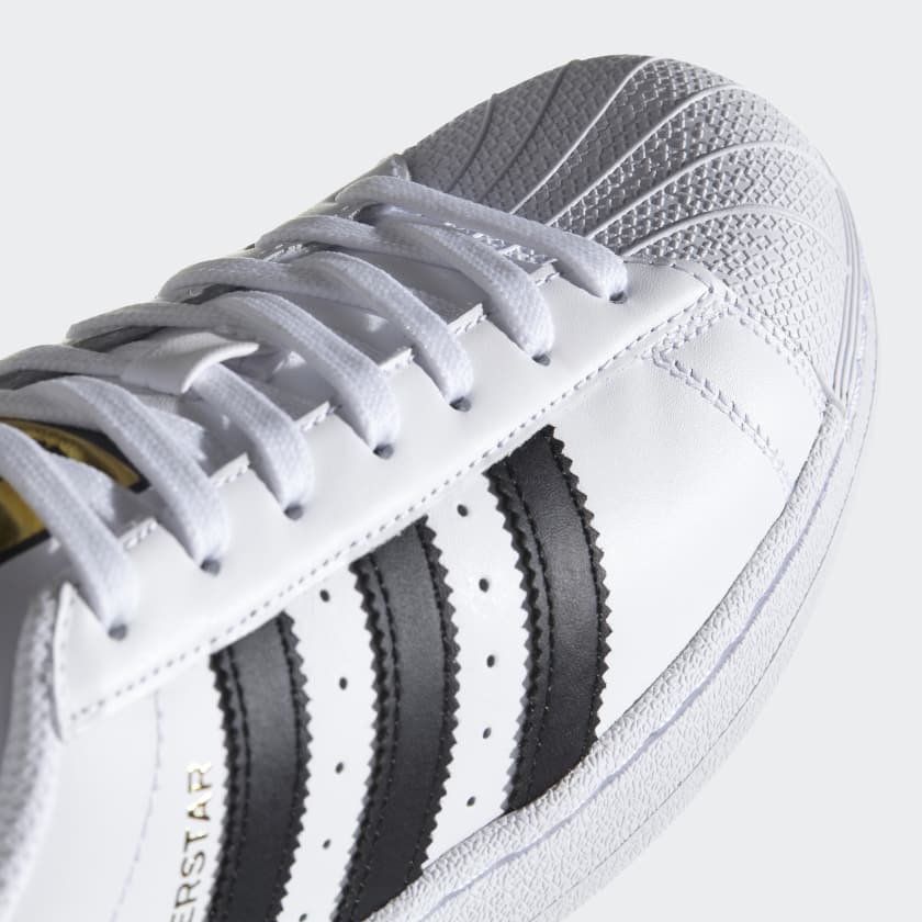 Adidas Superstar