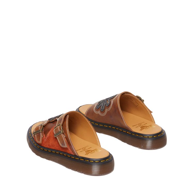 Dr. Martens Dayne Applique (Brown)