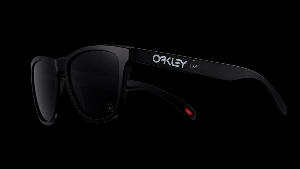 OAKLEY X FRAGMENT Frogskins (Bundle)