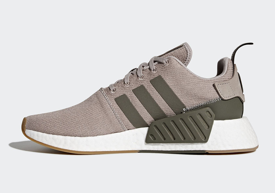 Adidas NMD R2