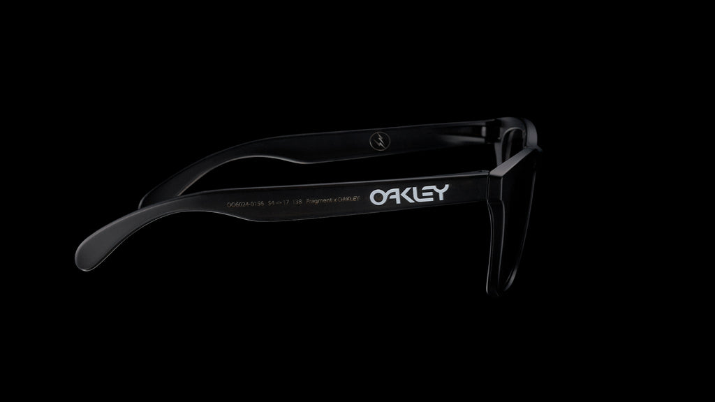 OAKLEY X FRAGMENT Frogskins (Bundle)