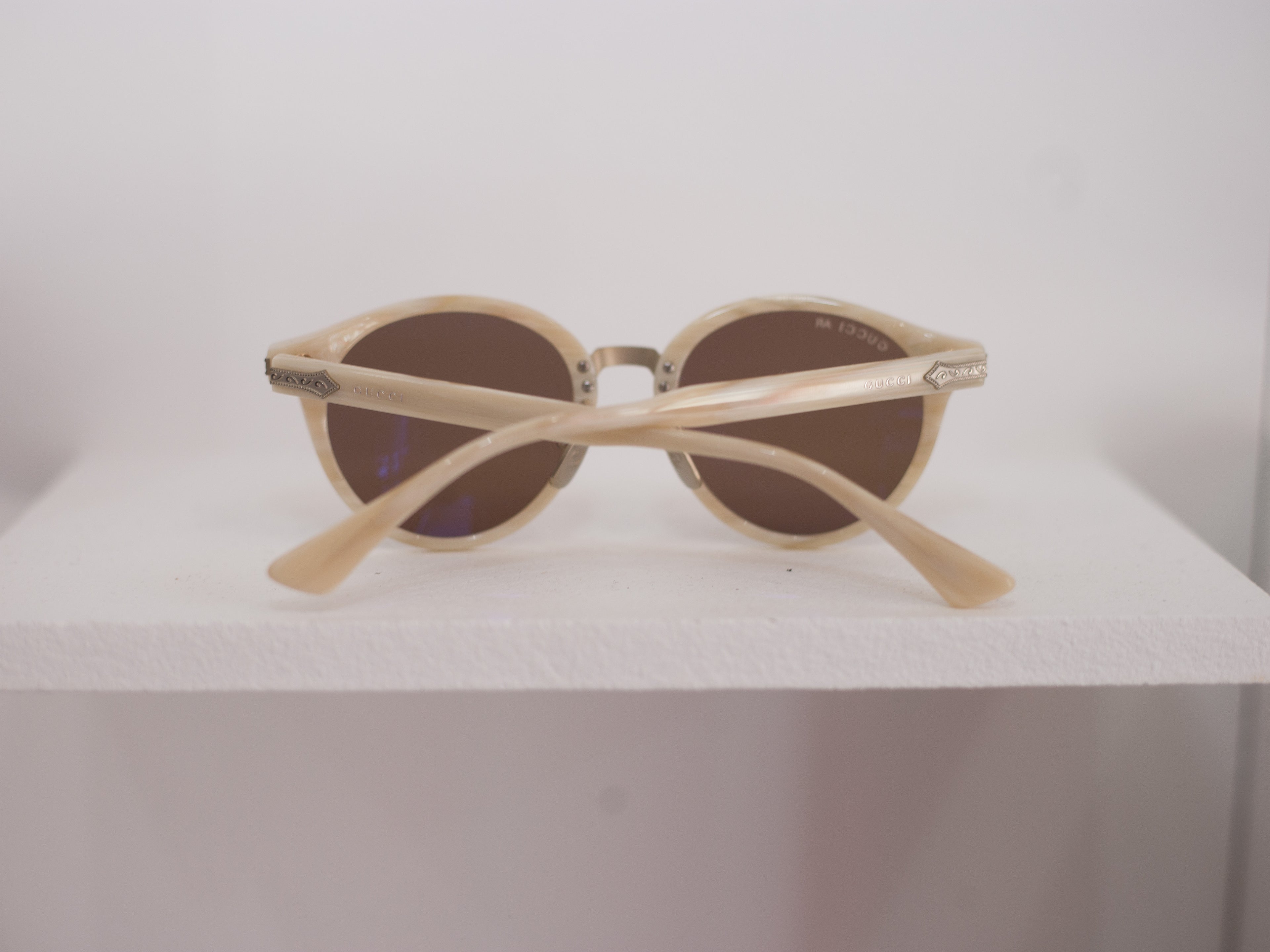 Titanium Round Frame Sunglasses