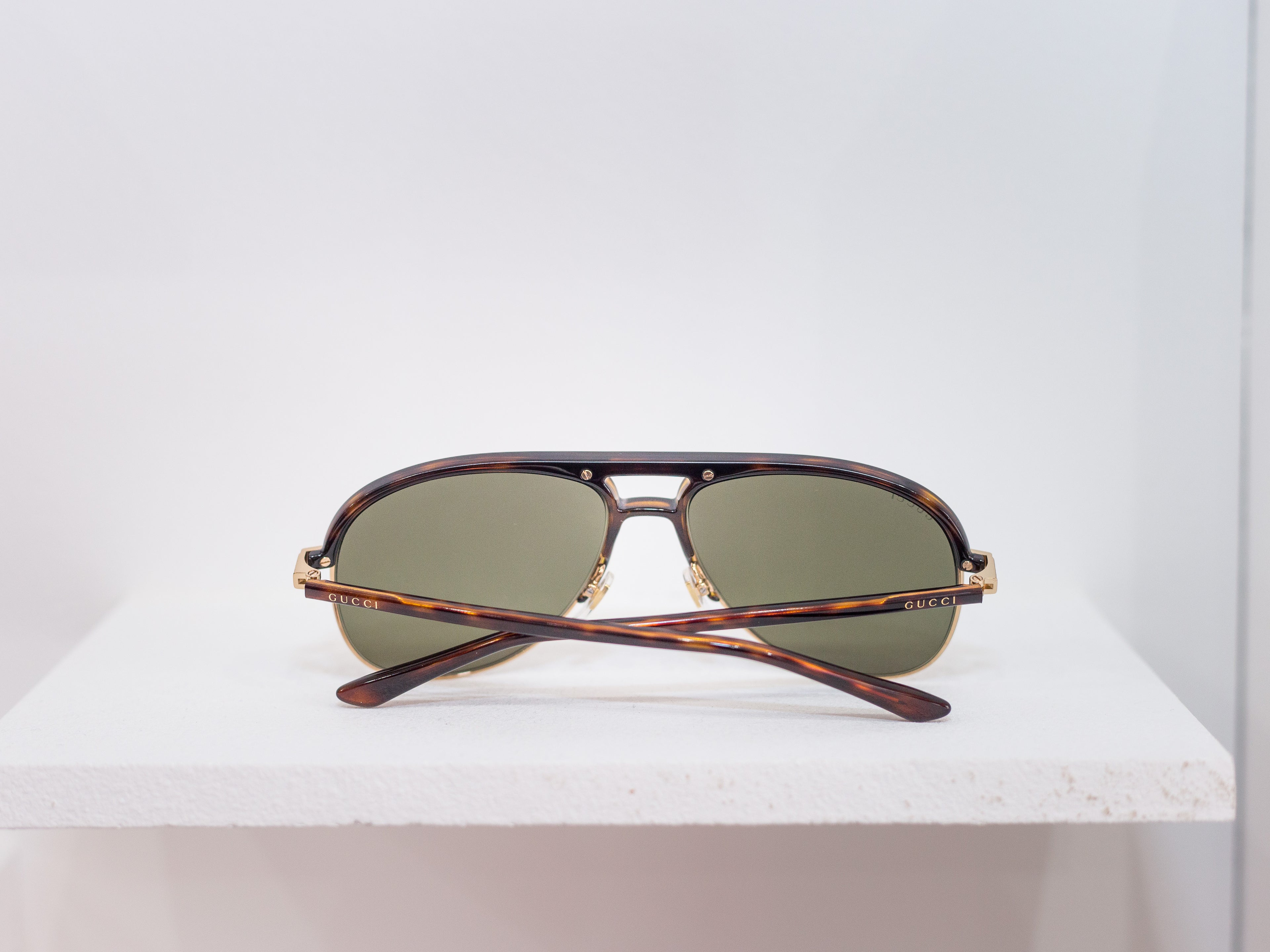 Metal Aviator Sunglasses